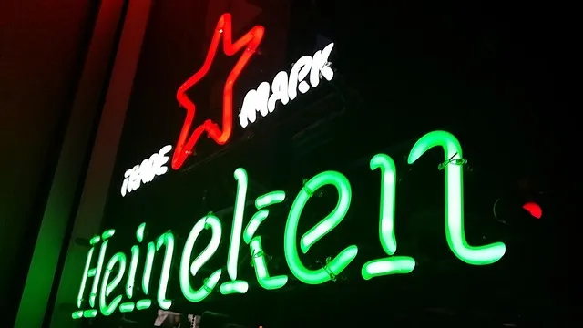 Copo de Chopp Heineken puro malte